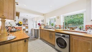 Photo 35- click for photo gallery